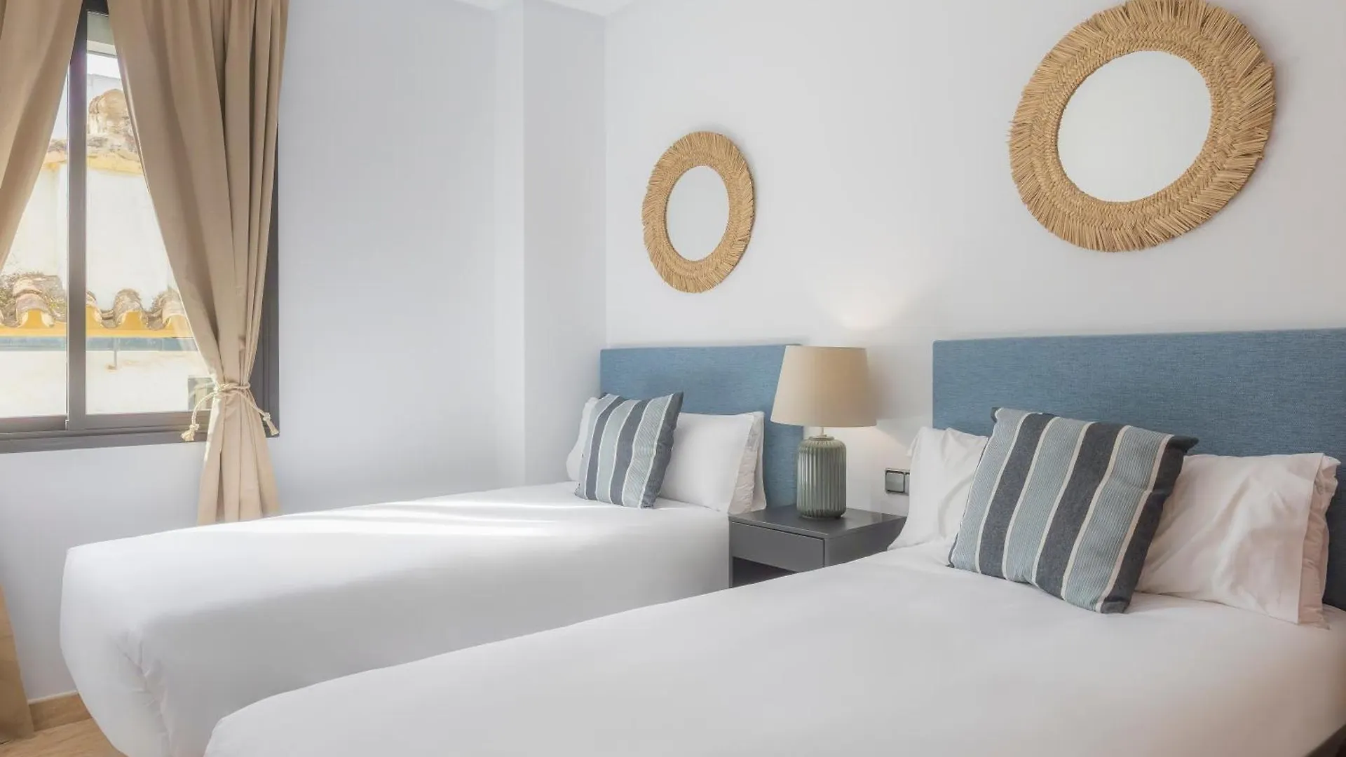 Apartamentos Moon Dreams Puerto El Puerto de Santa Maria Apartment