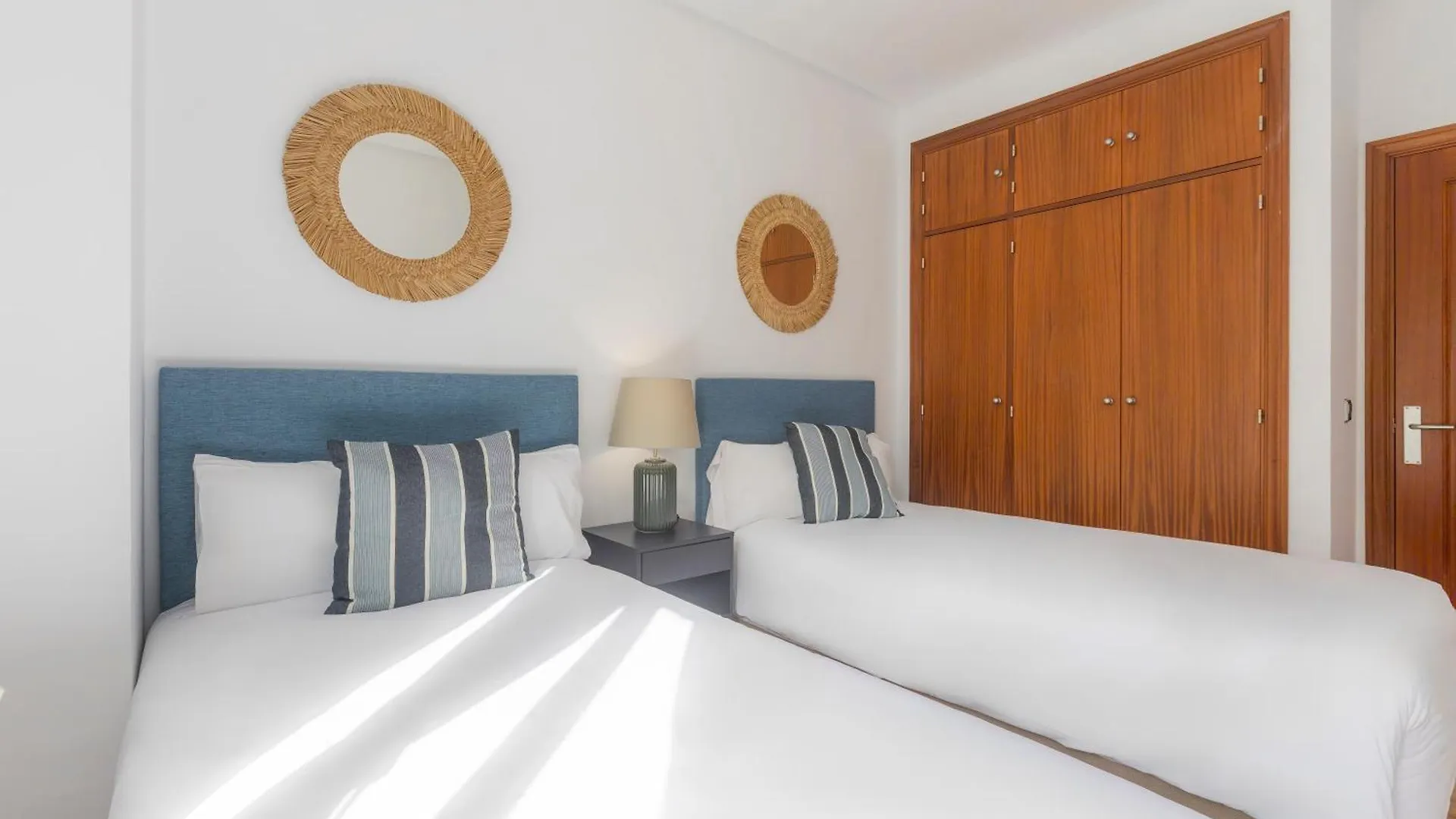 Apartamentos Moon Dreams Puerto El Puerto de Santa Maria Apartment