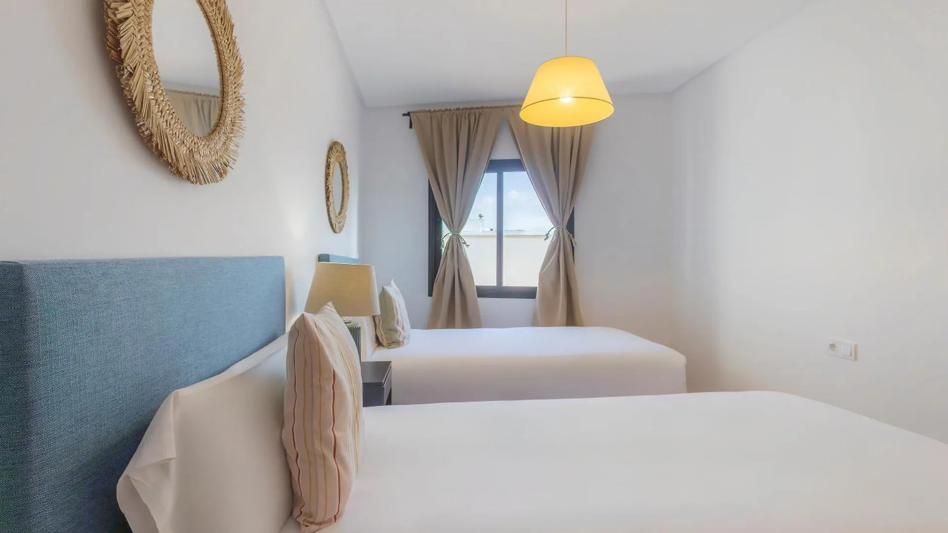 Apartment Apartamentos Moon Dreams Puerto El Puerto de Santa Maria Spain