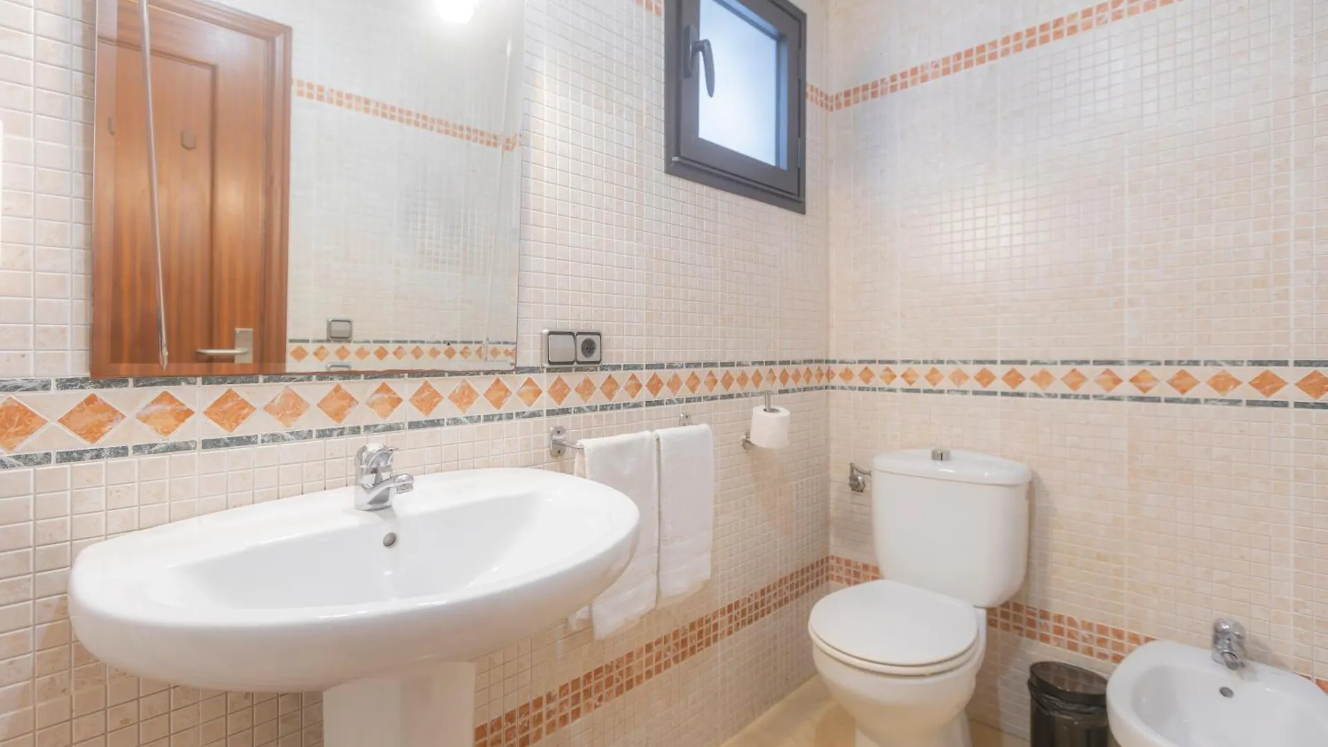 Apartamentos Moon Dreams Puerto El Puerto de Santa Maria Spain